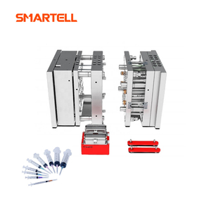 Прецизионная форма для шприцев с оптимизированной системой направляющих 